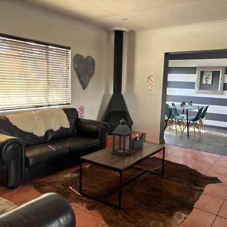 Karoo Heart Lejlighed Beaufort West Eksteriør billede
